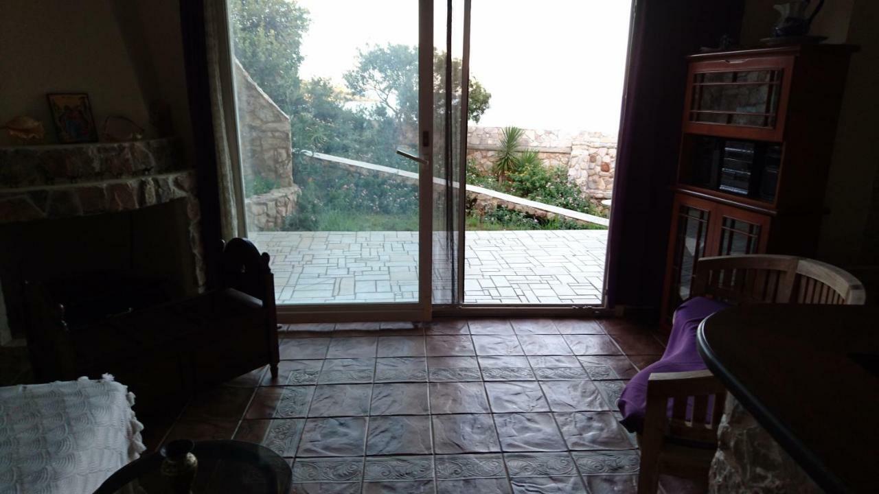 Το Πετρινο Villa Agia Marina Mikrolimanou Bagian luar foto