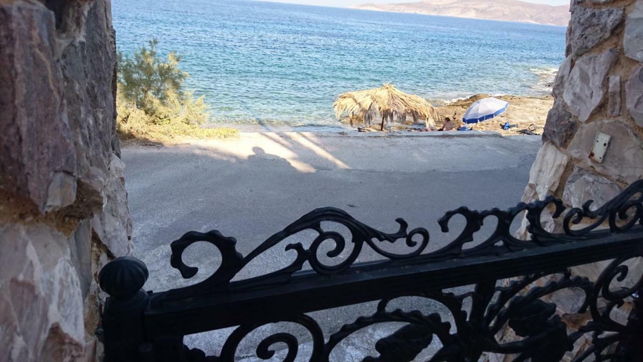 Το Πετρινο Villa Agia Marina Mikrolimanou Bagian luar foto